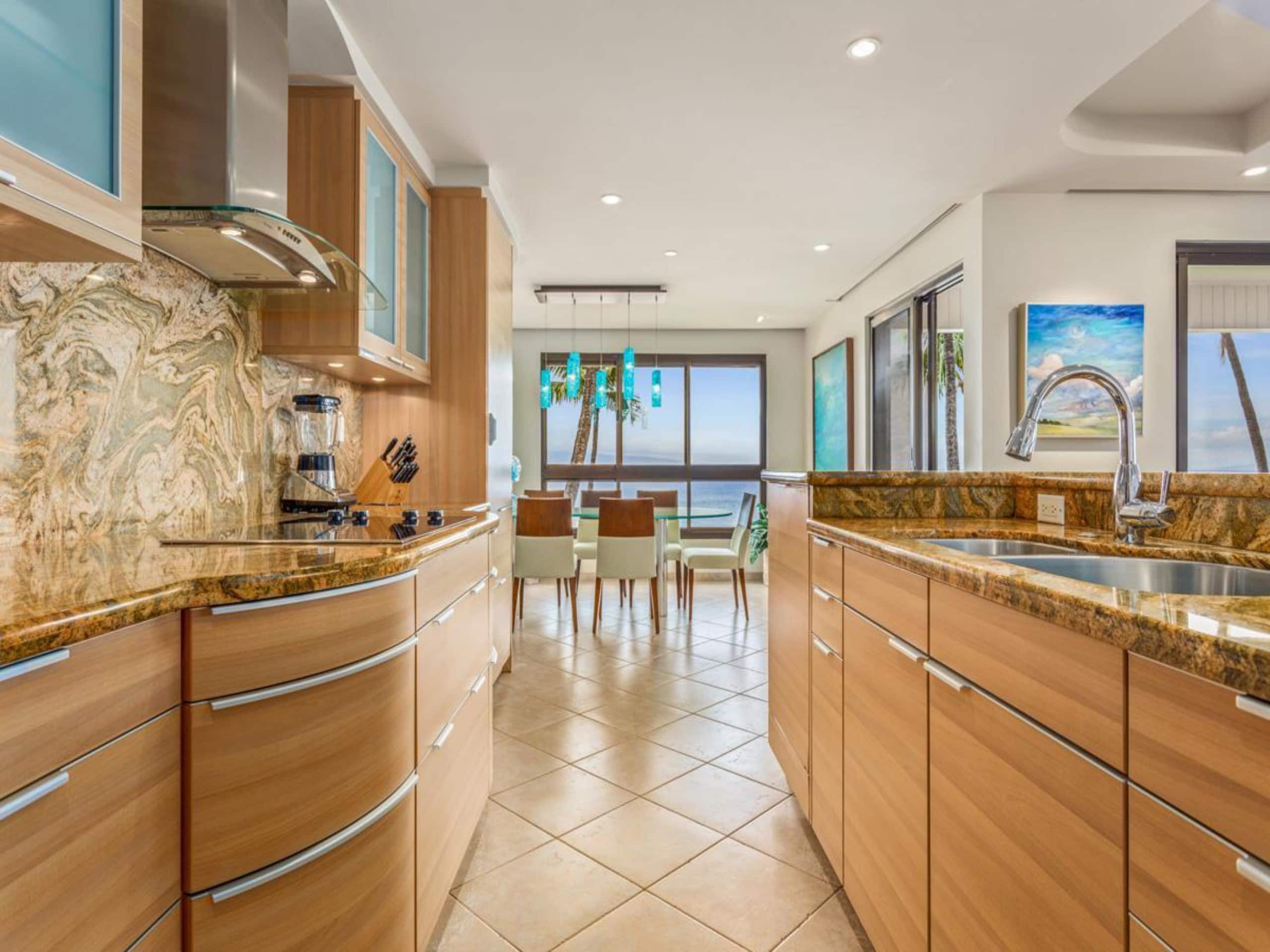 Condo in Kaanapali Beach · ★5.0 · 2 bedrooms · 3 beds · 2 baths - Image 11