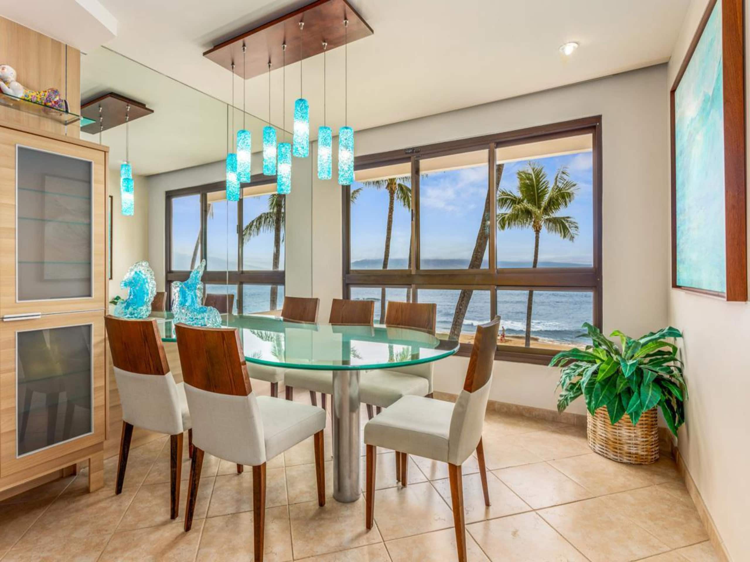 Condo in Kaanapali Beach · ★5.0 · 2 bedrooms · 3 beds · 2 baths - Image 5