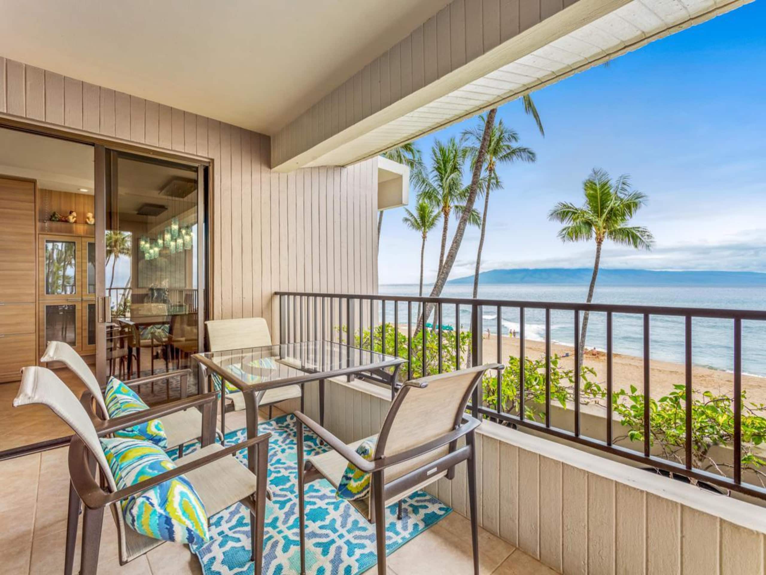 Condo in Kaanapali Beach · ★5.0 · 2 bedrooms · 3 beds · 2 baths - Image 15