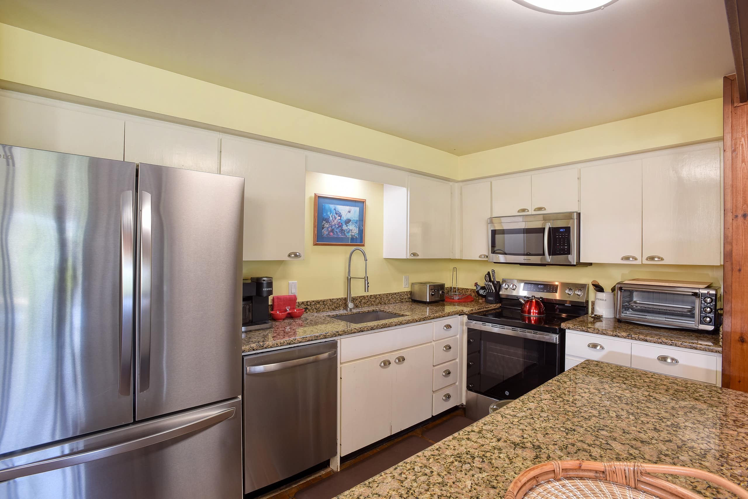 Condo in Kihei · ★4.84 · 2 bedrooms · 4 beds · 2 baths - Image 19