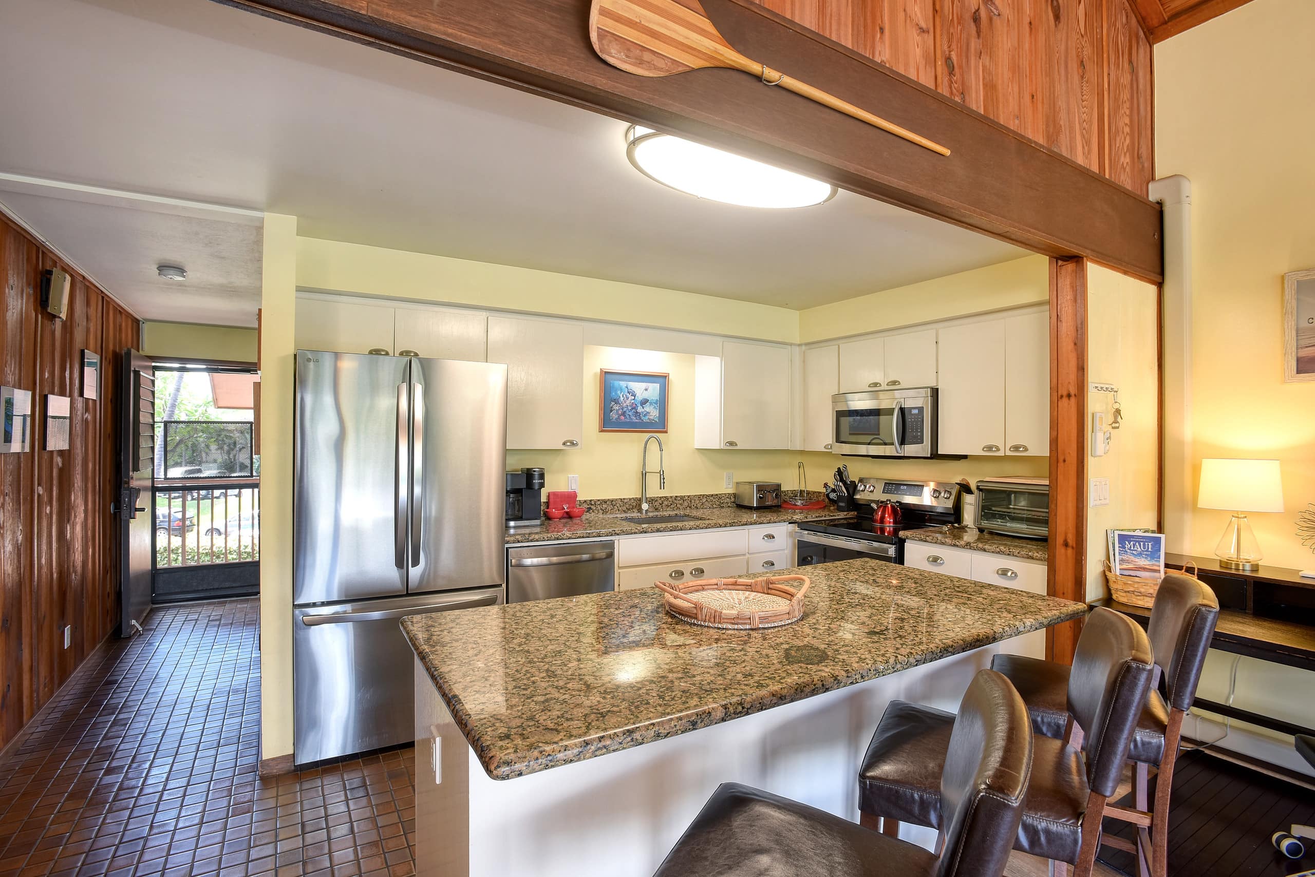 Condo in Kihei · ★4.84 · 2 bedrooms · 4 beds · 2 baths - Image 4