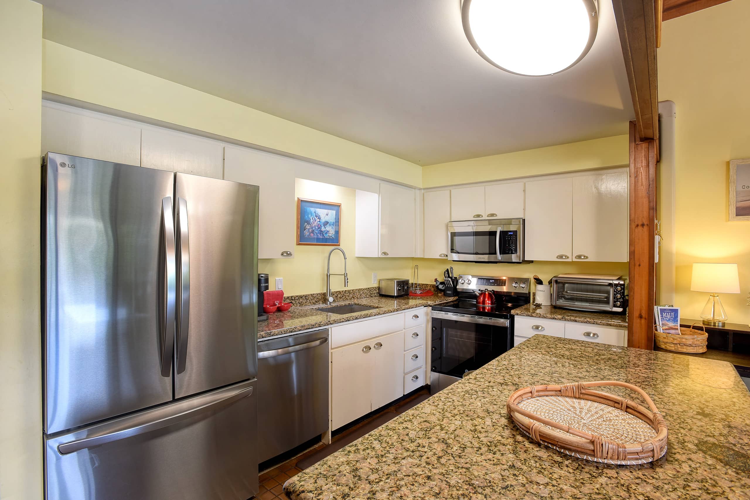 Condo in Kihei · ★4.84 · 2 bedrooms · 4 beds · 2 baths - Image 23