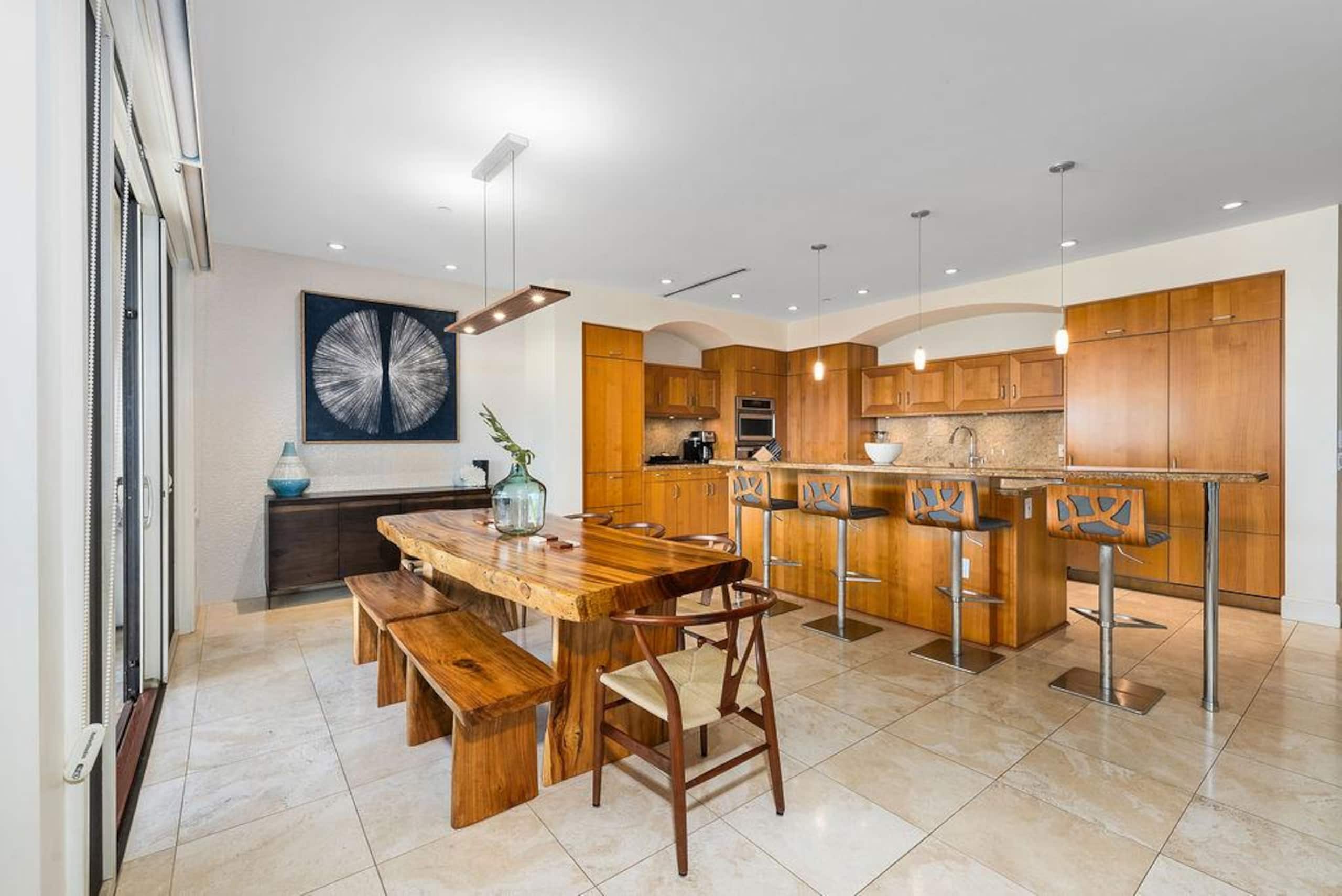 Condo in Kihei · ★4.98 · 2 bedrooms · 3 beds · 2 baths - Image 31