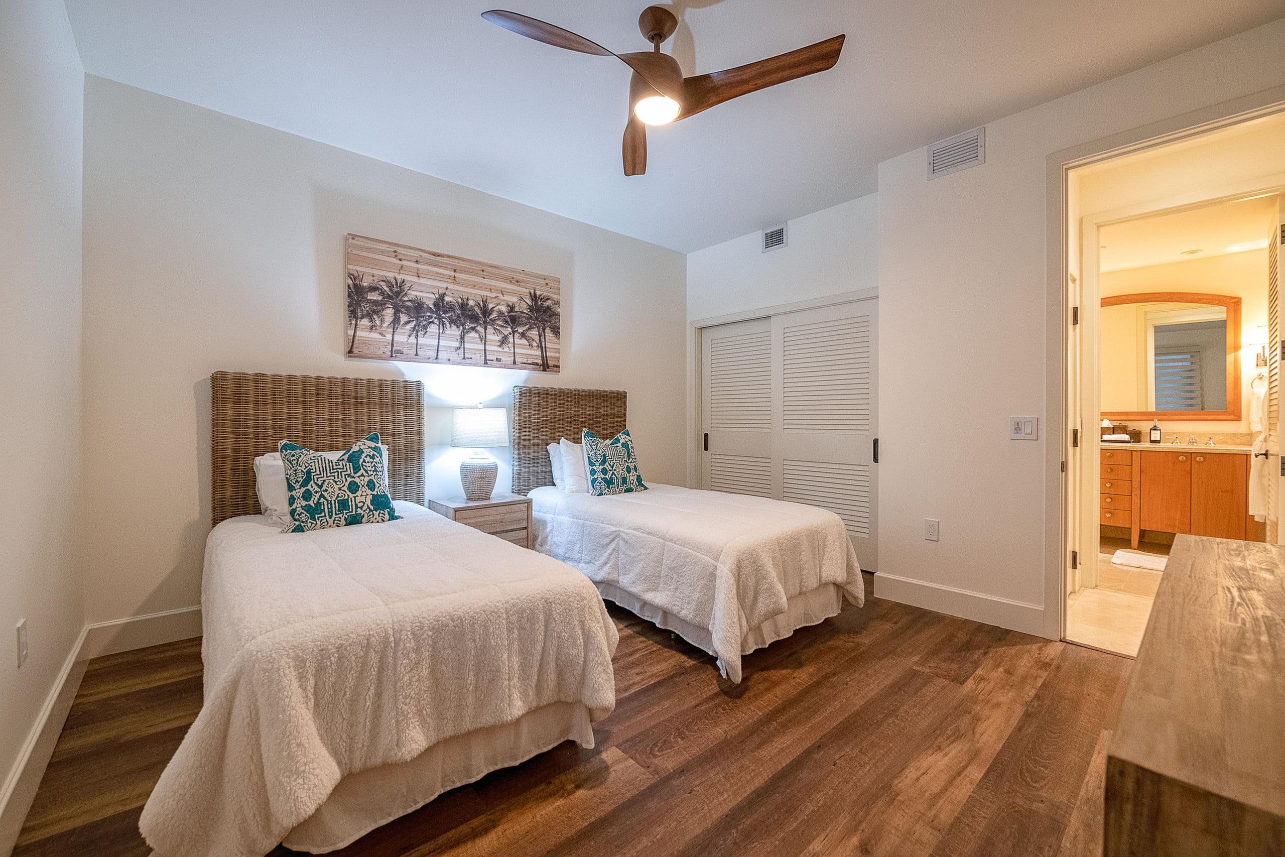 Condo in Kihei · ★4.98 · 2 bedrooms · 3 beds · 2 baths - Image 36