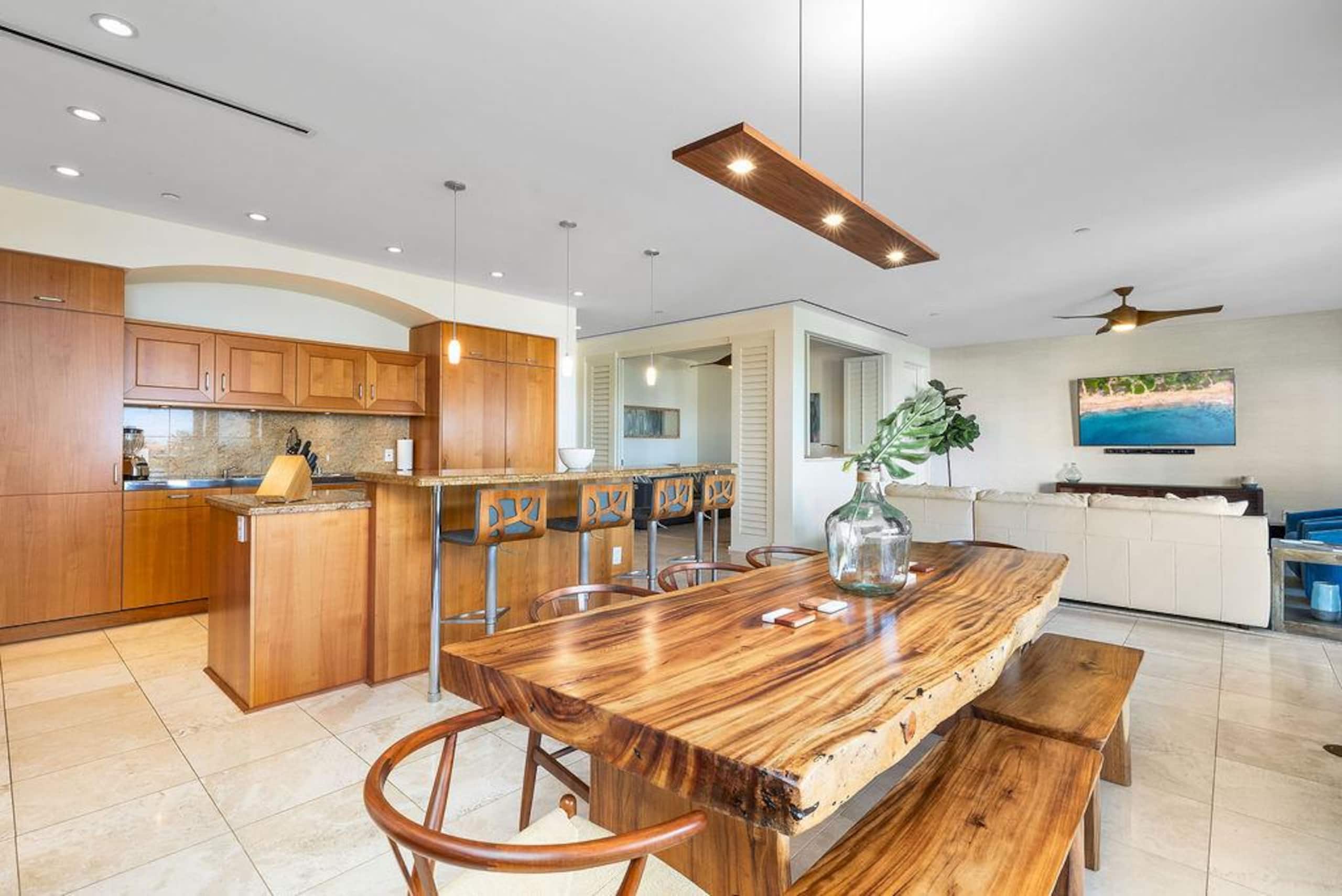 Condo in Kihei · ★4.98 · 2 bedrooms · 3 beds · 2 baths - Image 3