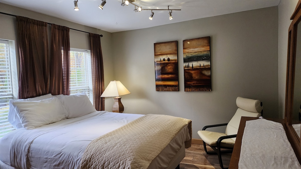 Bedroom #3-Main Level