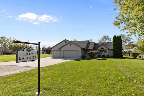 Lilly Lakeside Retreat Near Lake Winnebago