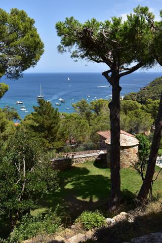 Holiday rental semidetached with swimming pool in gallery image 4