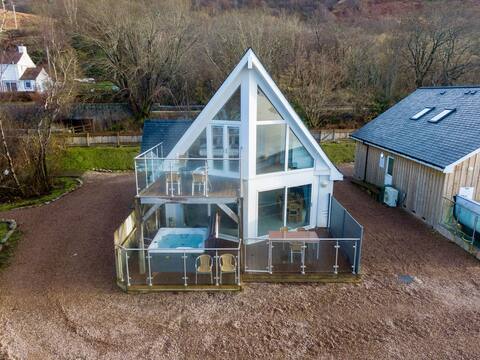 Beach House 5 with Hot Tub