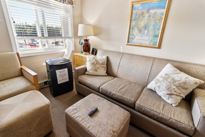 ספה מתקפלת מתאימה ל -2 אנשים (מיזוג אוויר בקיץ בלבד)