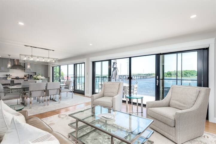 Apex Luxury Rentals managed Airbnb listing 1