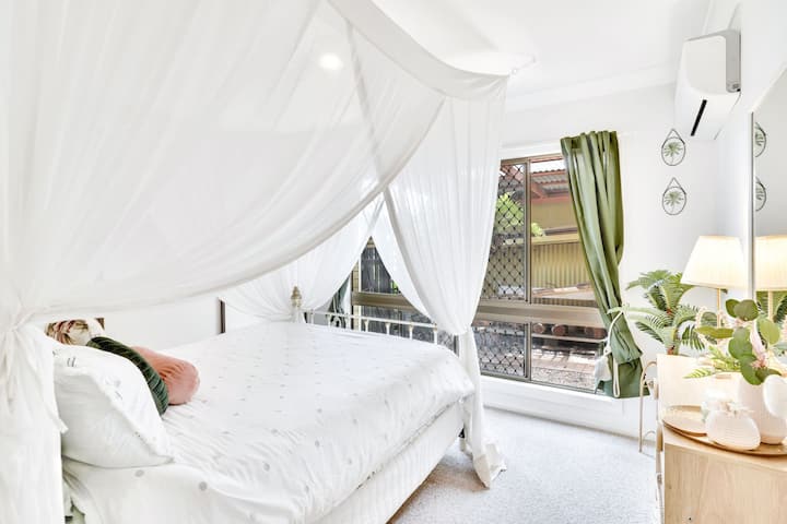 42_OleanderDr - WEB -015