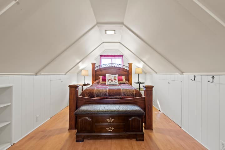 Troisième chambre avec lit double et lit double