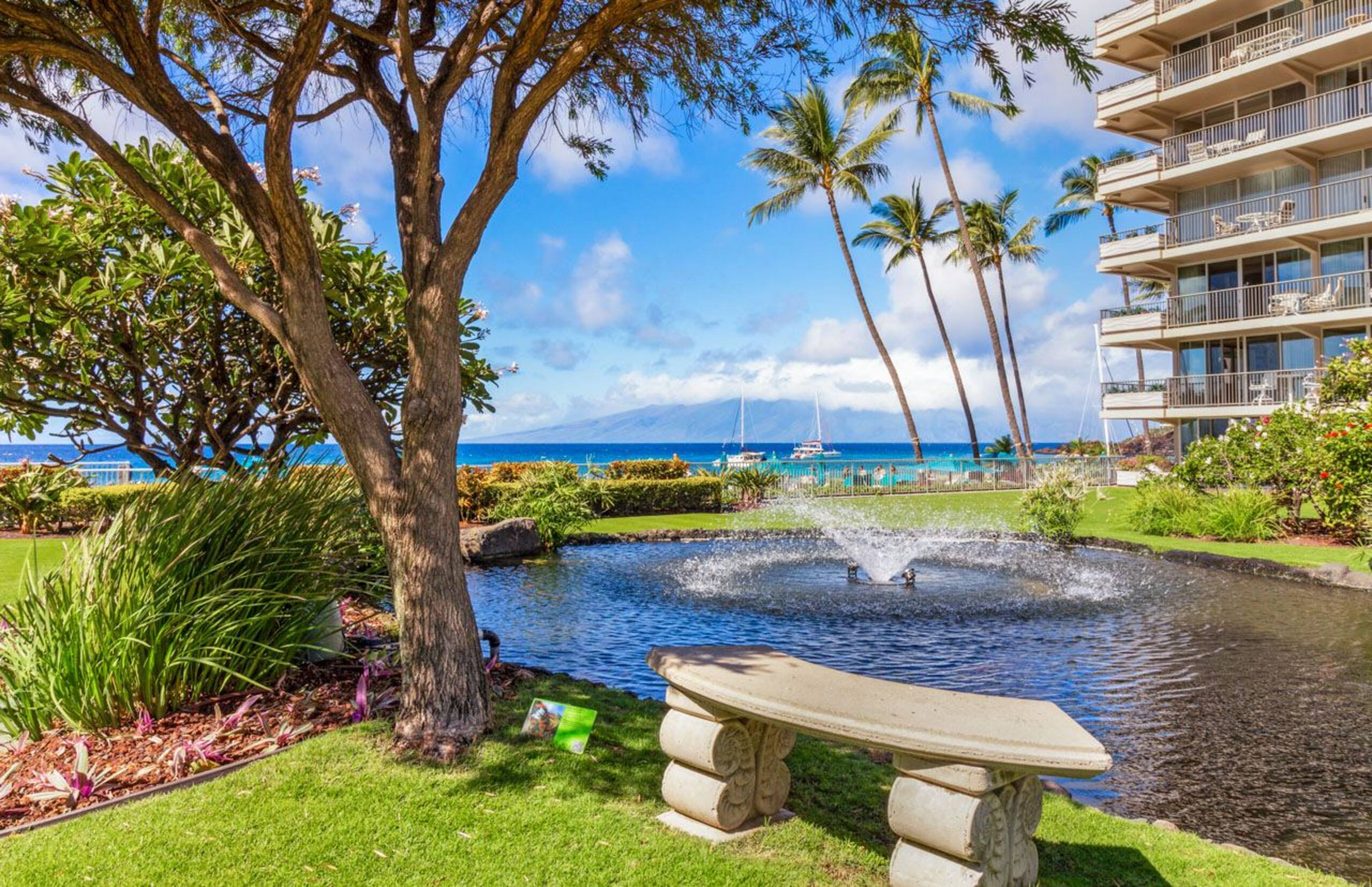 Condo in Lahaina · ★4.95 · 1 bedroom · 2 beds · 2 baths - Image 34