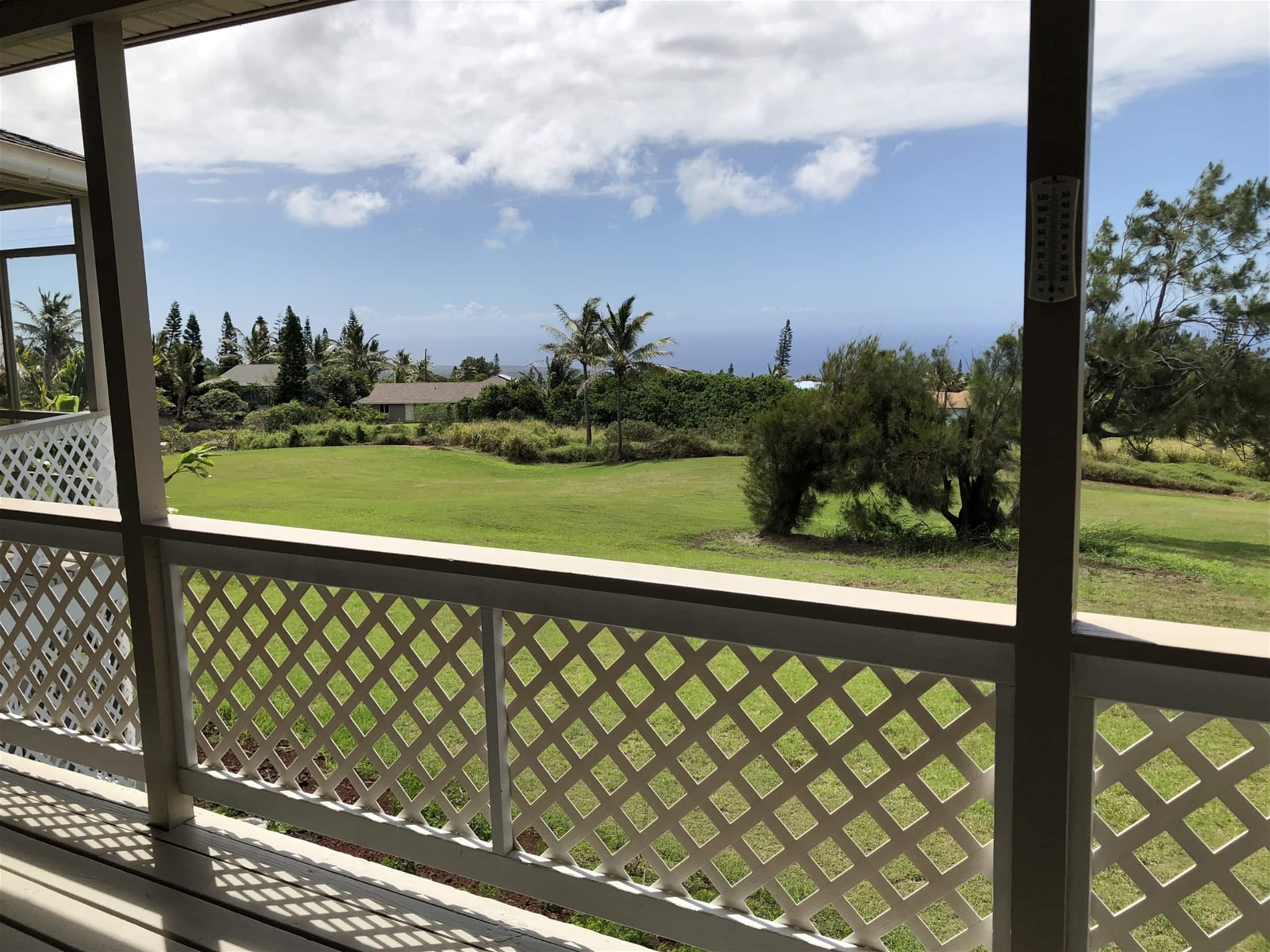 Home in Naalehu · ★4.81 · 2 bedrooms · 3 beds · 2 private baths - Image 2
