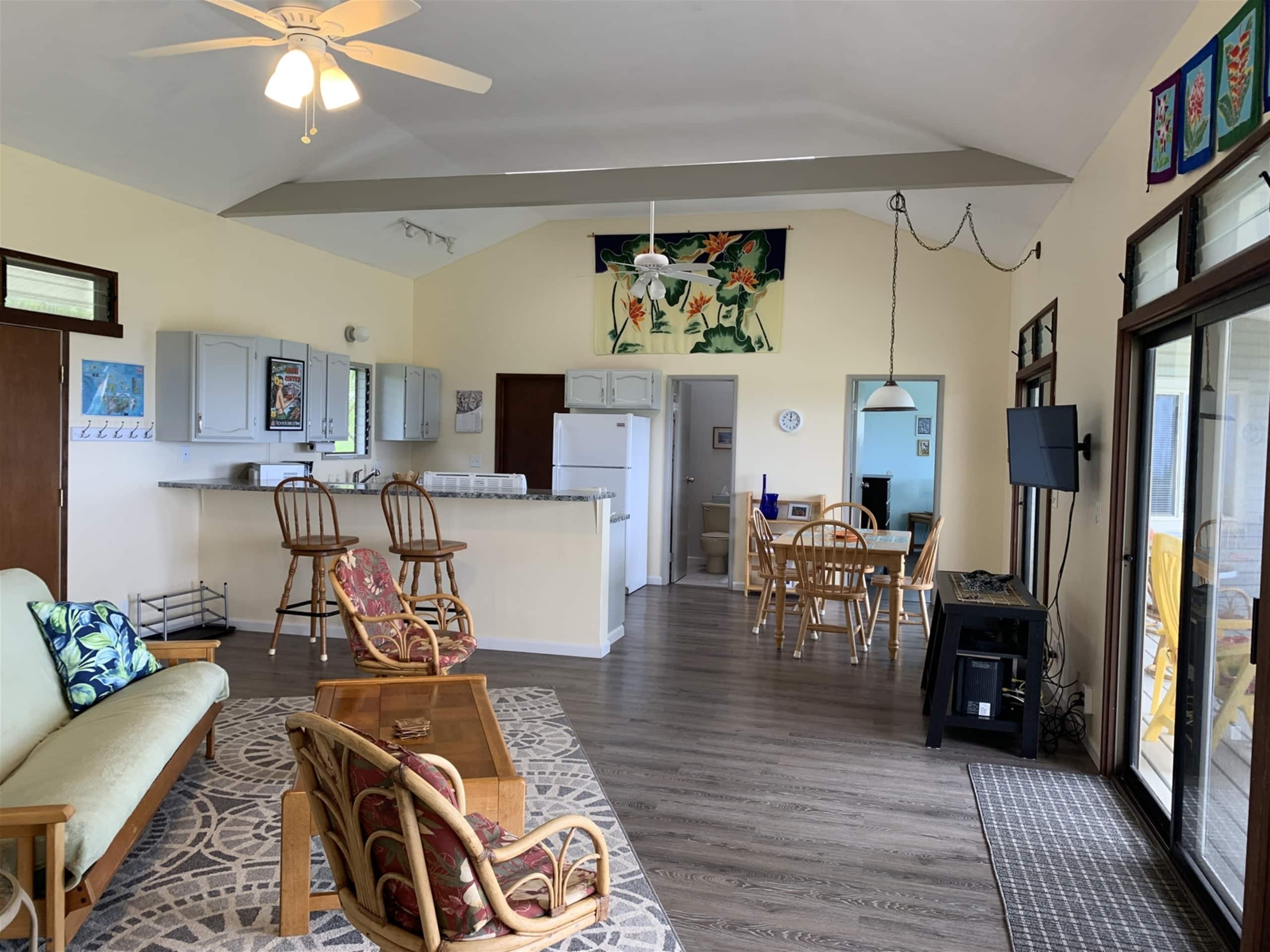 Home in Naalehu · ★4.81 · 2 bedrooms · 3 beds · 2 private baths - Image 5