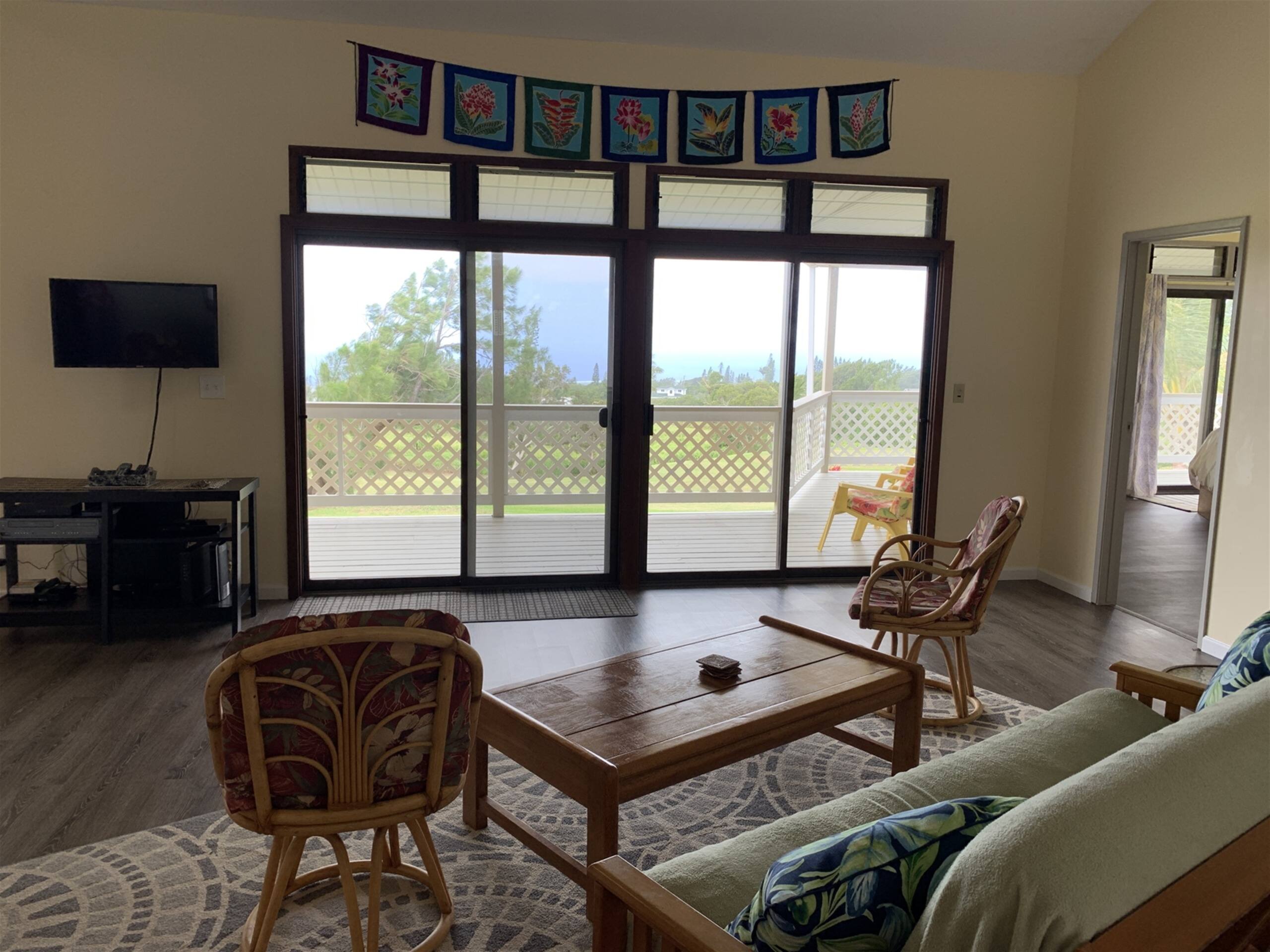 Home in Naalehu · ★4.81 · 2 bedrooms · 3 beds · 2 private baths - Image 8
