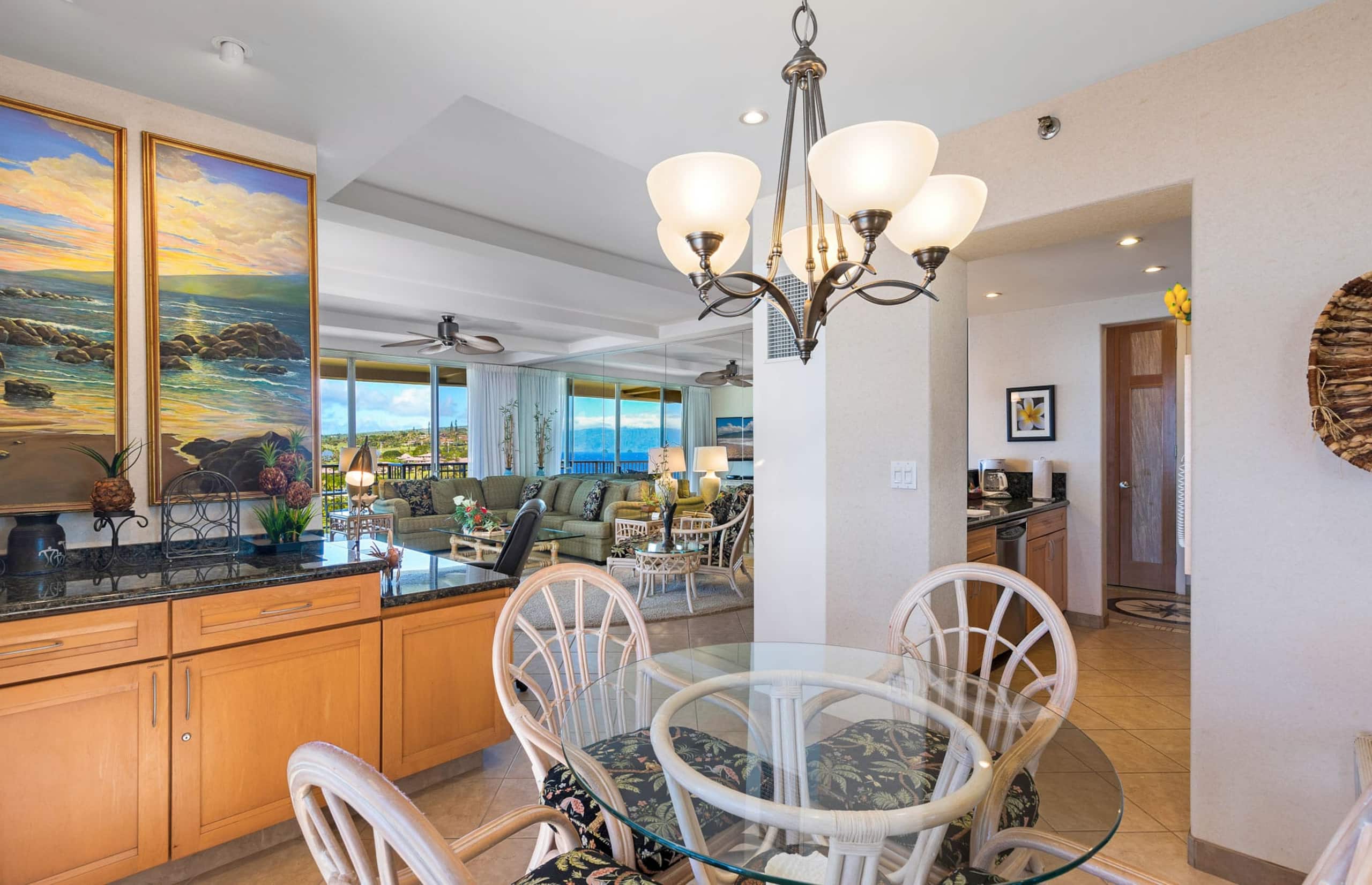 Condo in Lahaina · ★4.9 · 2 bedrooms · 3 beds · 2 baths - Image 12