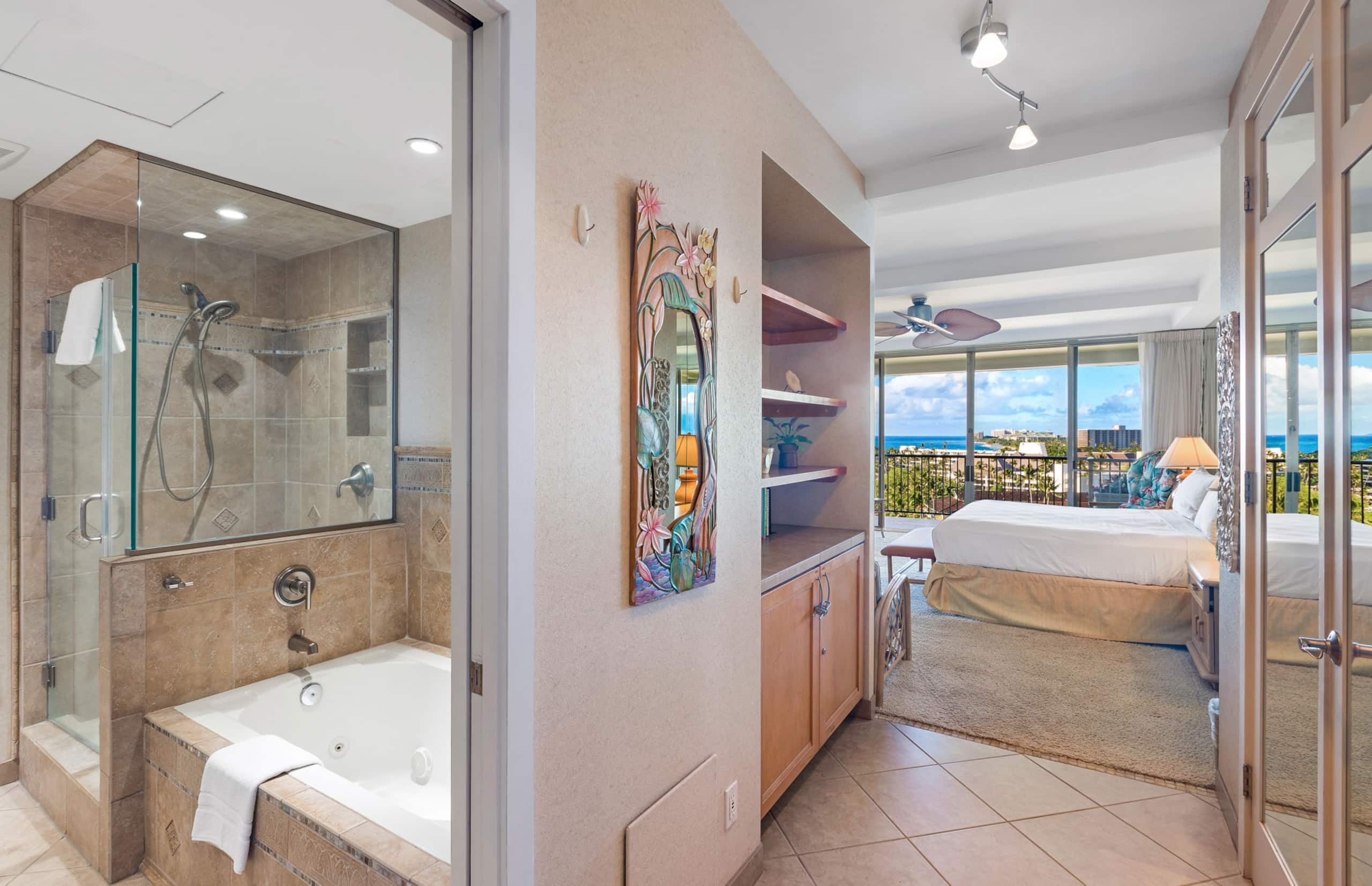 Condo in Lahaina · ★4.9 · 2 bedrooms · 3 beds · 2 baths - Image 18