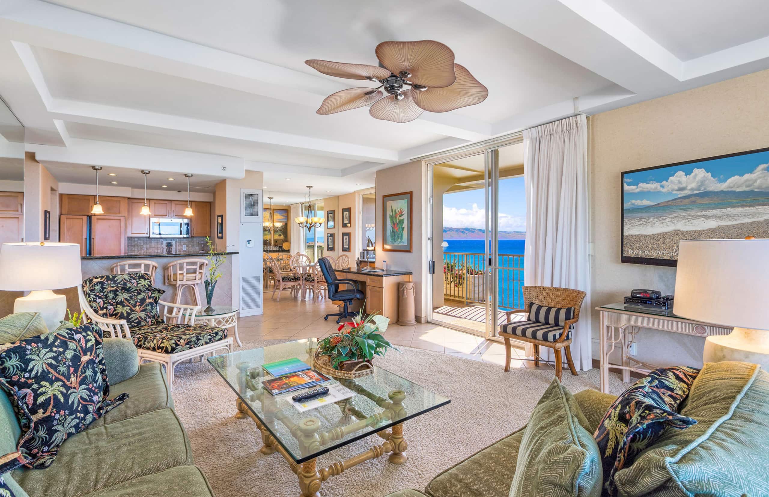 Condo in Lahaina · ★4.9 · 2 bedrooms · 3 beds · 2 baths - Image 14