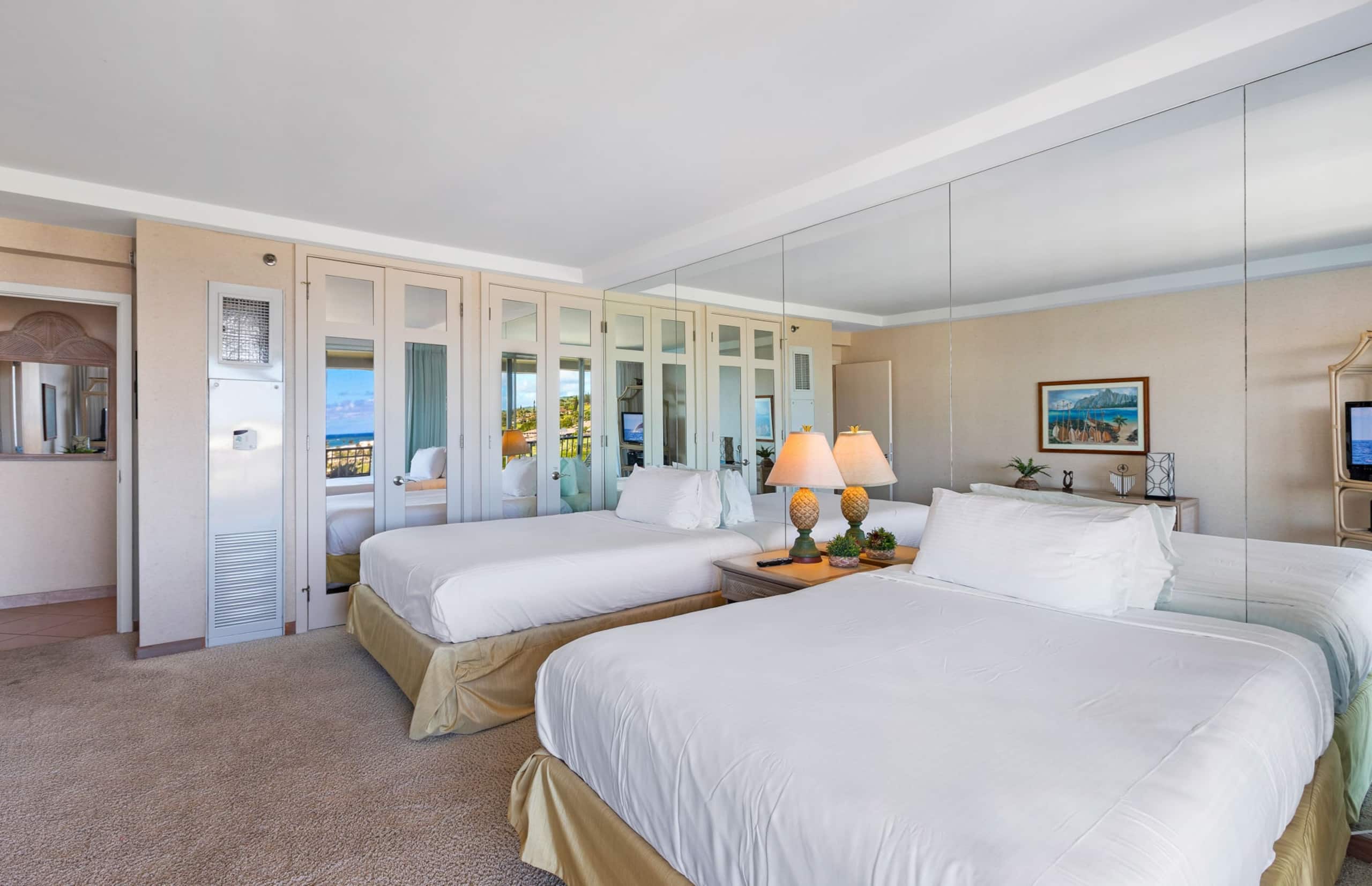 Condo in Lahaina · ★4.9 · 2 bedrooms · 3 beds · 2 baths - Image 20