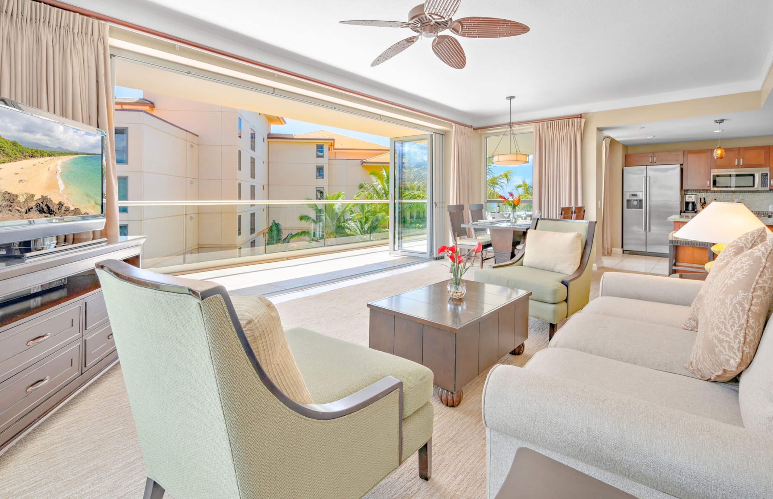 Condo in Lahaina · ★4.92 · 2 bedrooms · 3 beds · 2 baths - Image 11