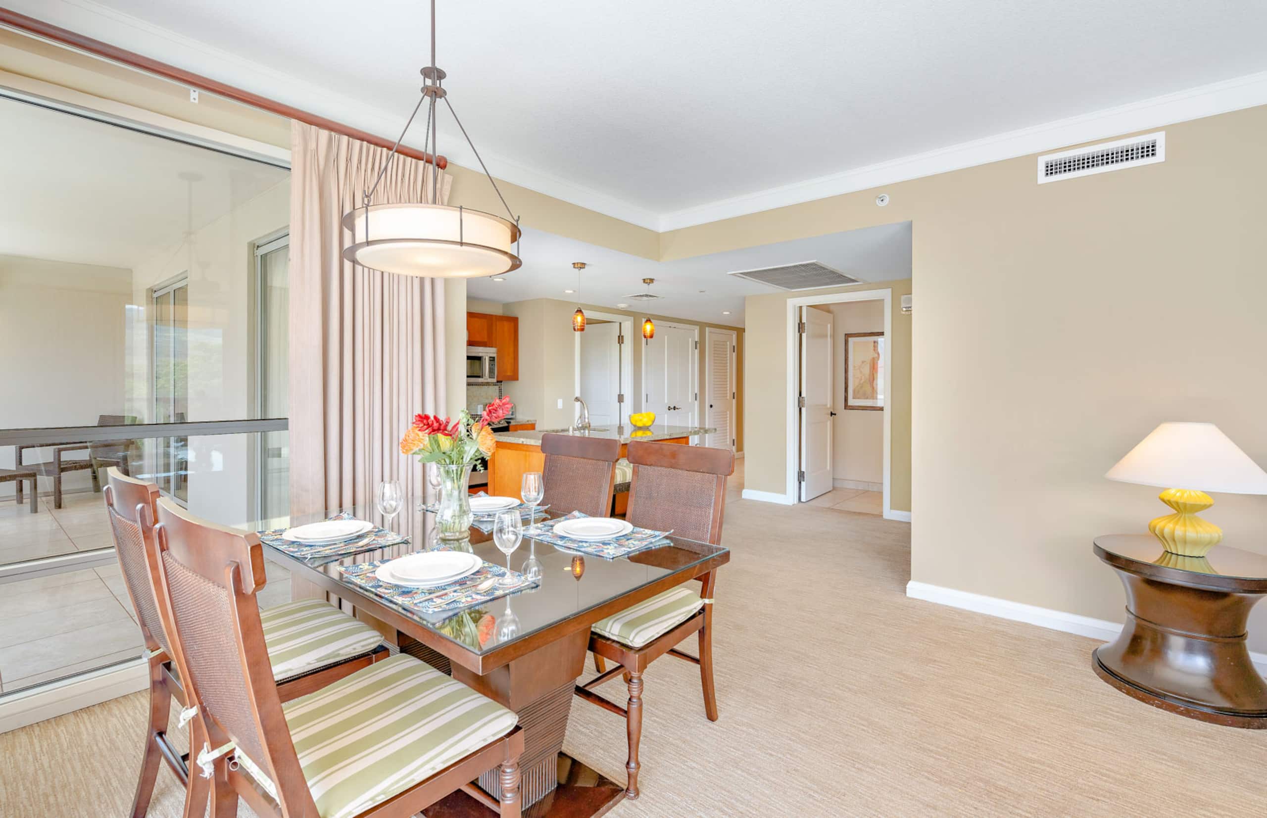 Condo in Lahaina · ★4.92 · 2 bedrooms · 3 beds · 2 baths - Image 13