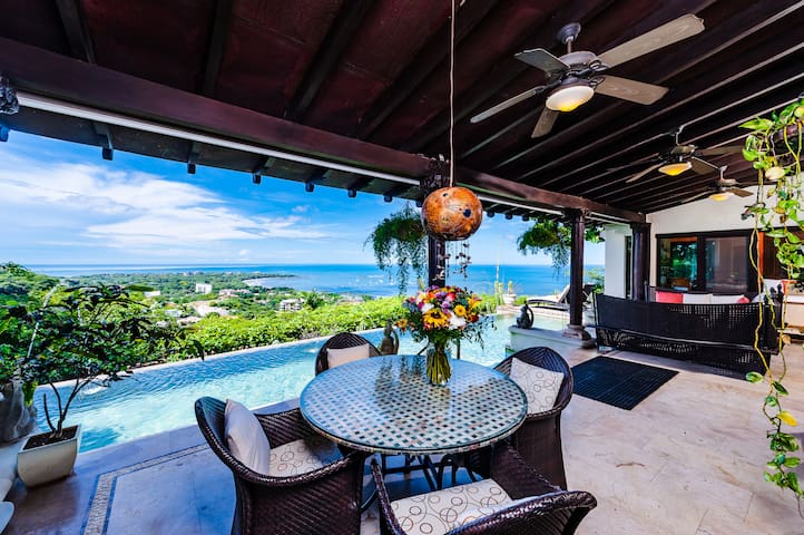 Ocean view Infinty Edge Pool with in-law suite
