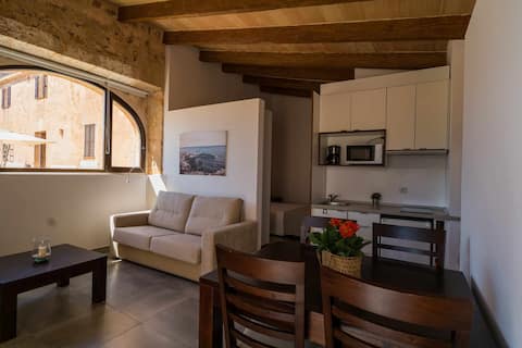Top performing Airbnb: Apartment in Voltora in Campos