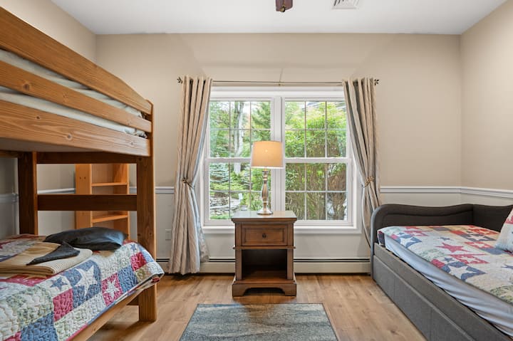 Main floor bedroom.  Can sleep 4 with trundle bed pullout.