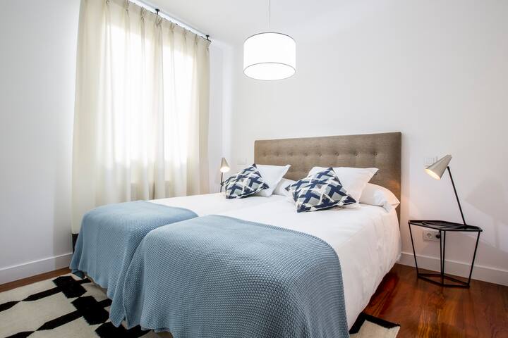 2 Bedroom Apartment – Chueca gallery image 3