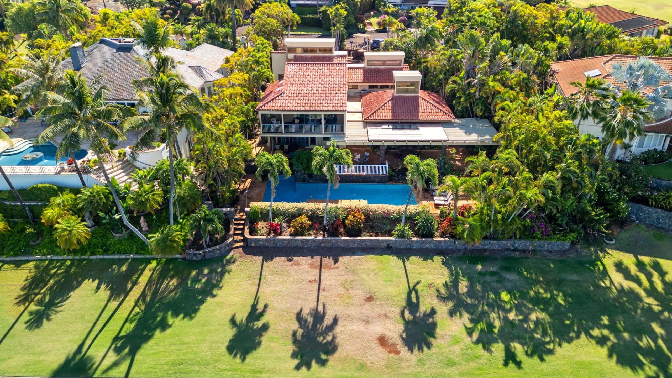Home in Kaanapali · ★4.83 · 4 bedrooms · 4 beds · 4.5 baths - Image 1