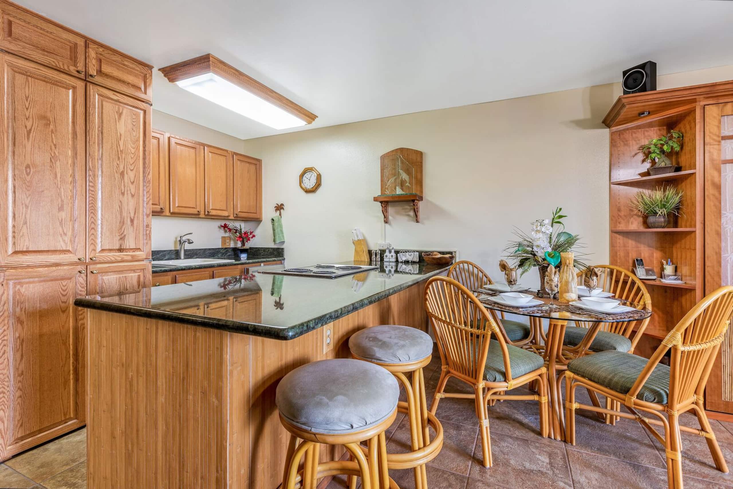Condo in Kihei · ★4.71 · 1 bedroom · 1 bed · 1 bath - Image 3
