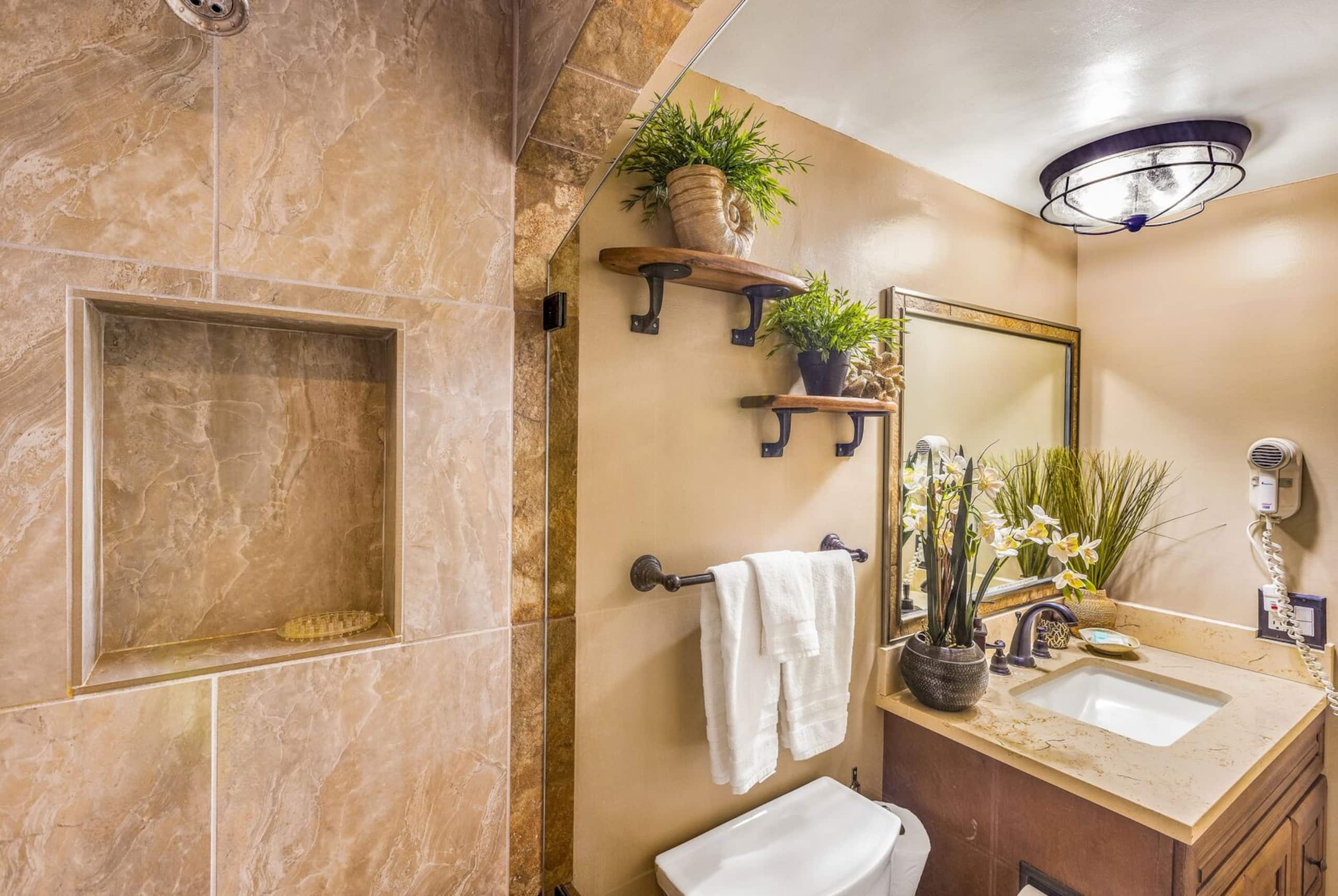 Condo in Kihei · ★4.71 · 1 bedroom · 1 bed · 1 bath - Image 23