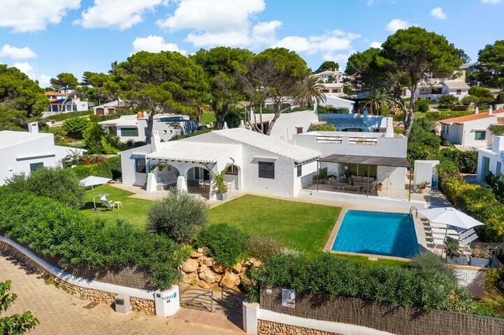 5* Binifa- Best villa full refurbished with pool in Menorca gallery image 3