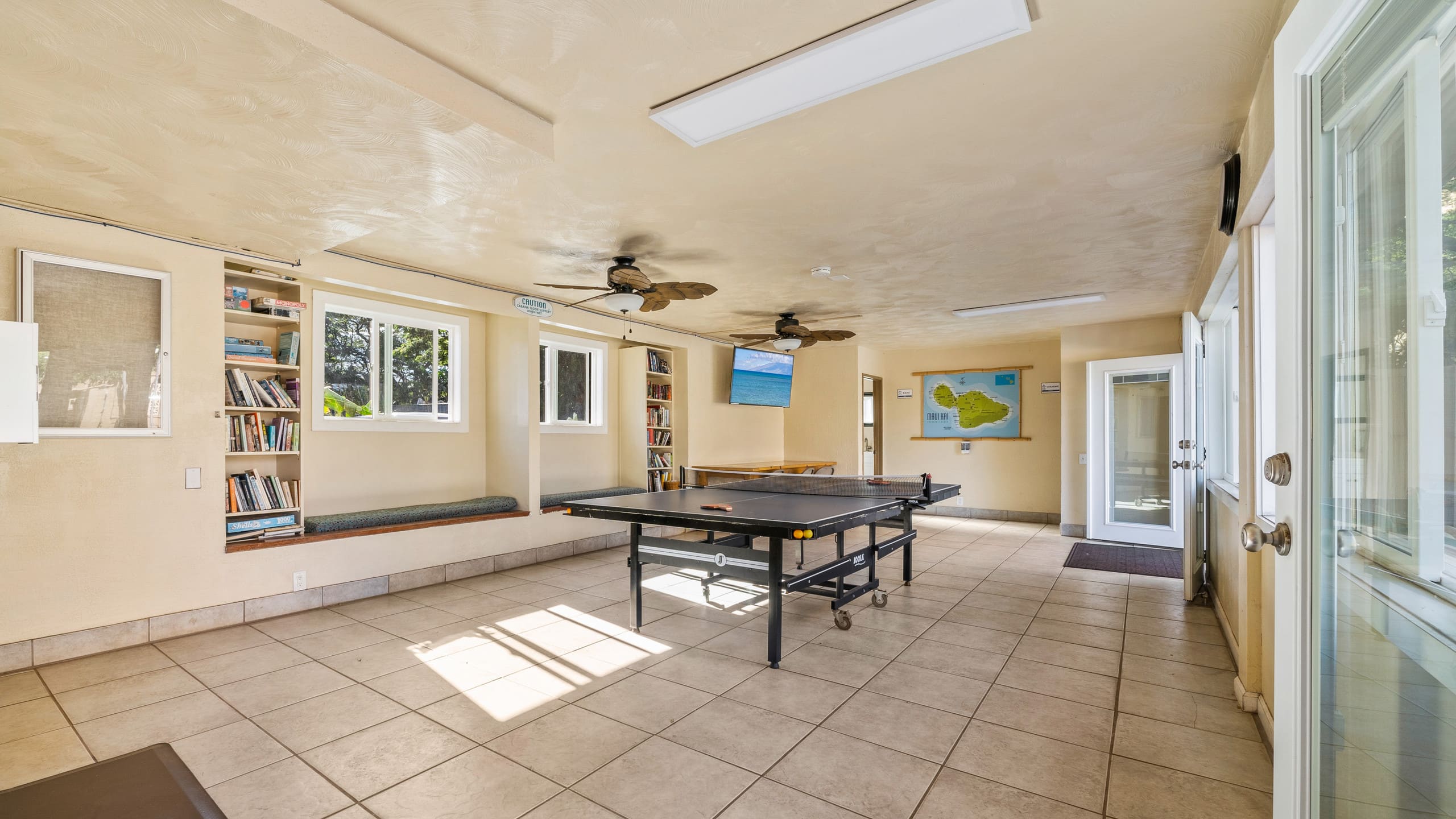 Condo in Lahaina · ★4.71 · 1 bedroom · 2 beds · 1 bath - Image 34