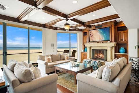 3425O - Oceanfront Tuscan Villa