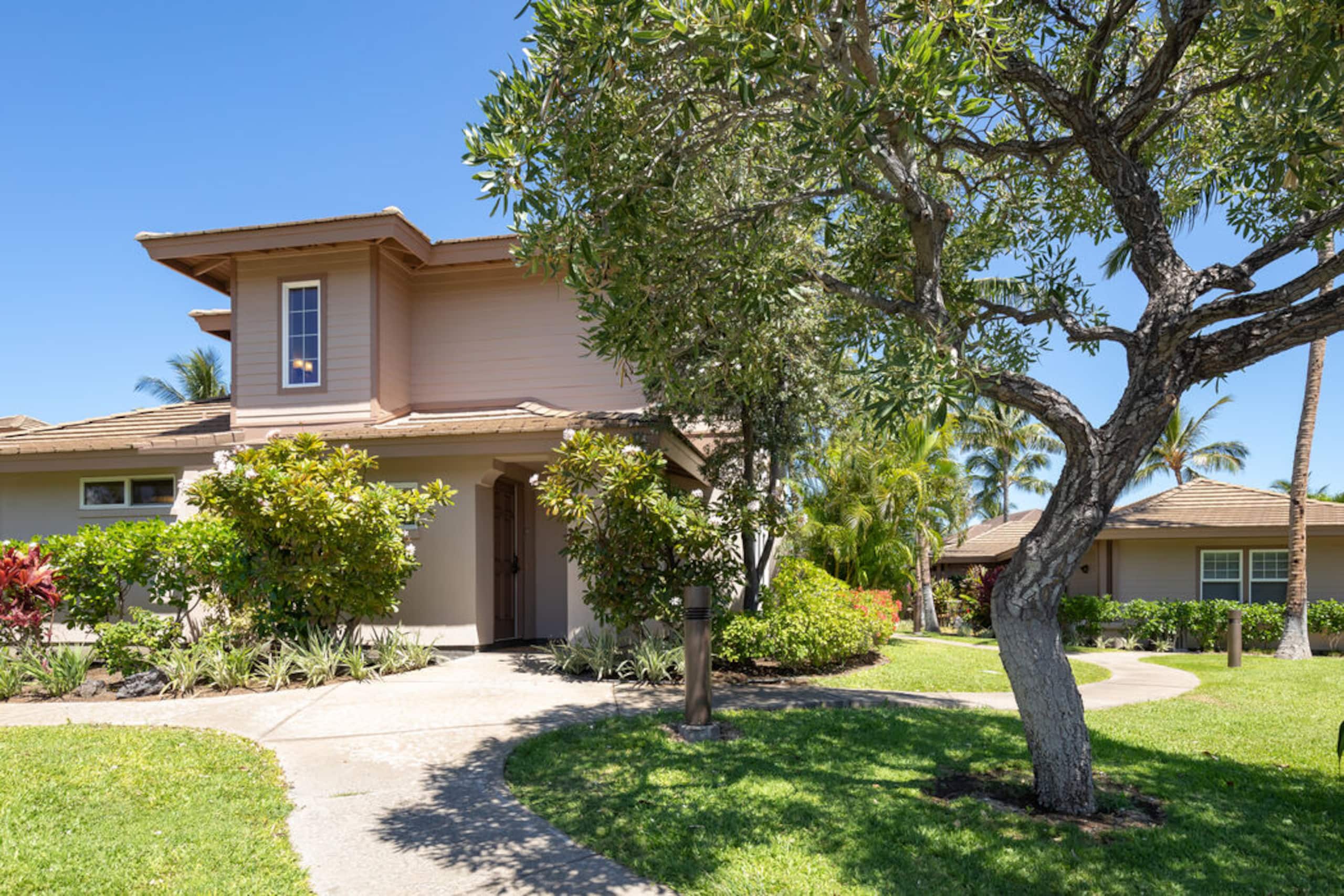 Condo in Waikoloa Village · ★5.0 · 2 bedrooms · 2 beds · 2 baths - Photo 13