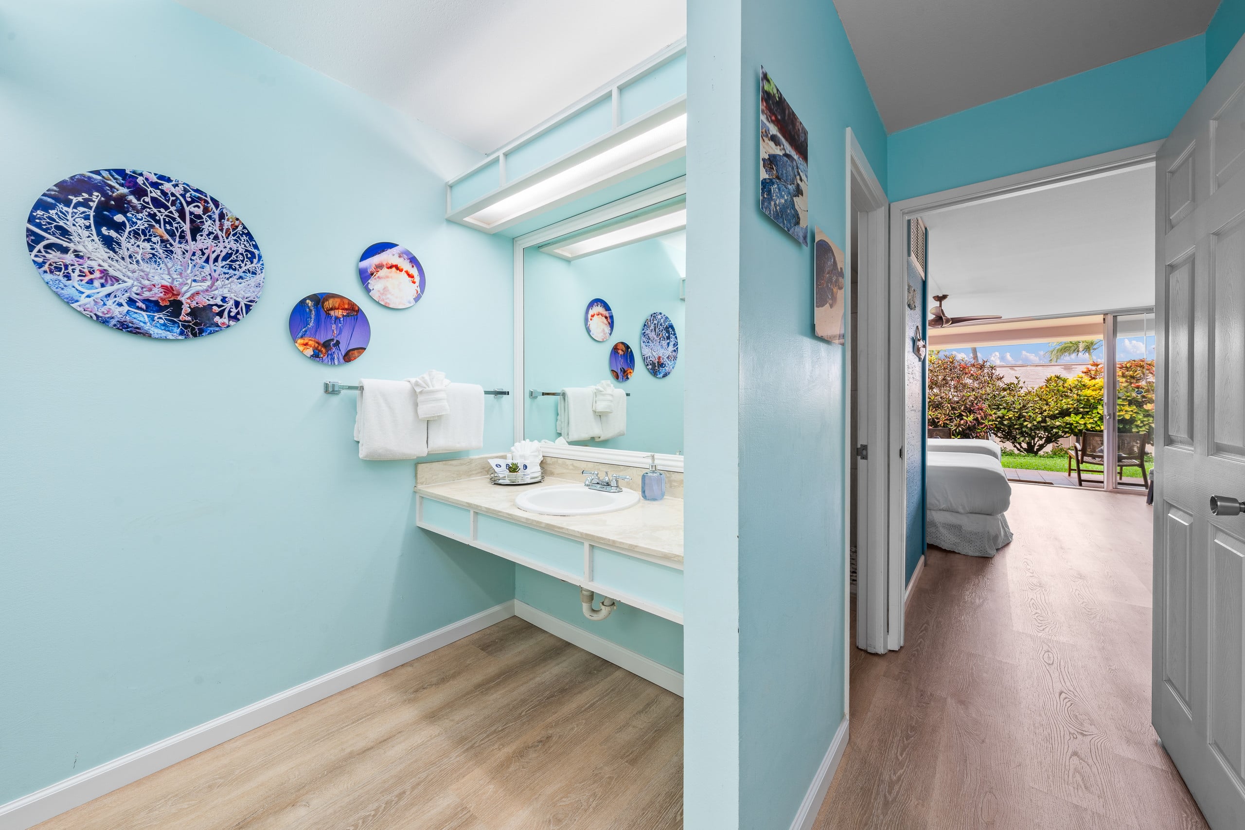 Condo in Lahaina · ★4.63 · 1 bedroom · 3 beds · 2 private baths - Image 18