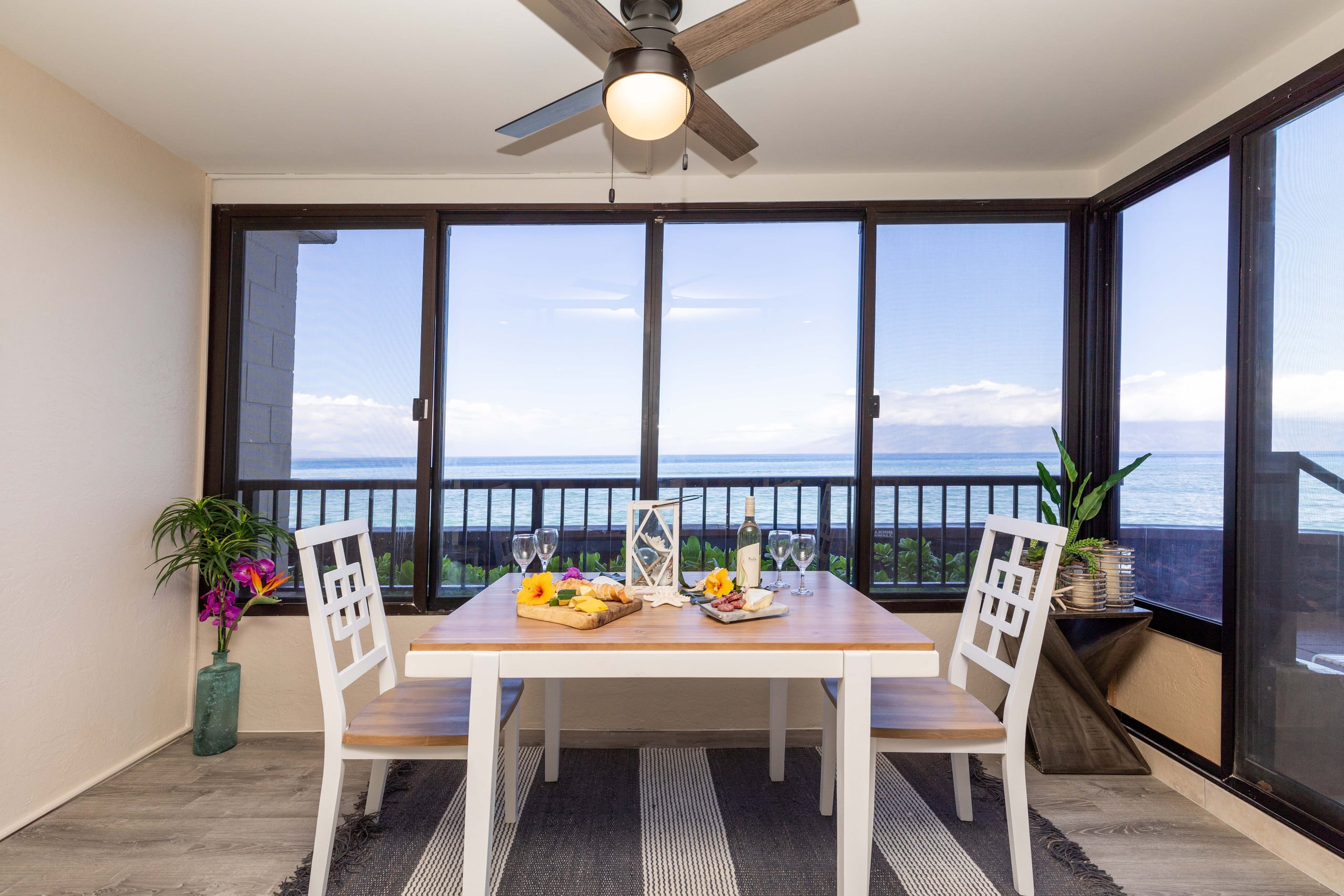 Condo in Lahaina · ★4.86 · 1 bedroom · 2 beds · 1 bath - Image 11