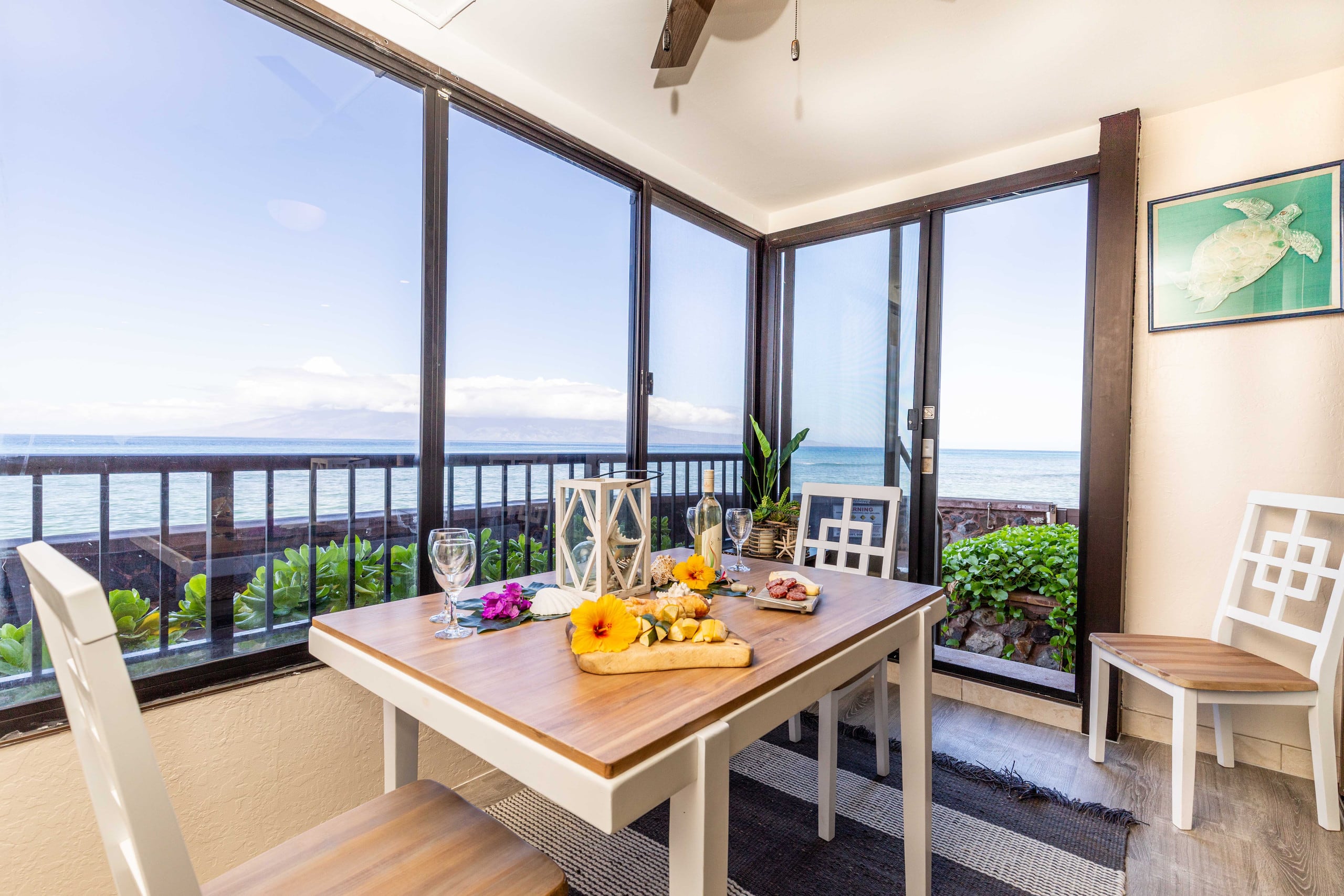 Condo in Lahaina · ★4.86 · 1 bedroom · 2 beds · 1 bath - Image 12