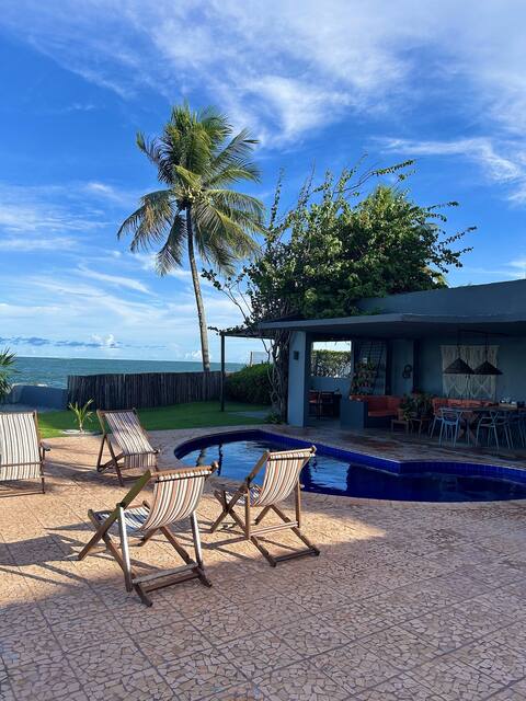 Casa Ilha | BEACHFRONT with heated pool
