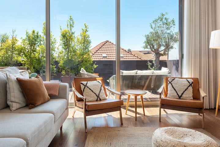 Alves da Veiga Downtown Rooftop by Nuno & Family