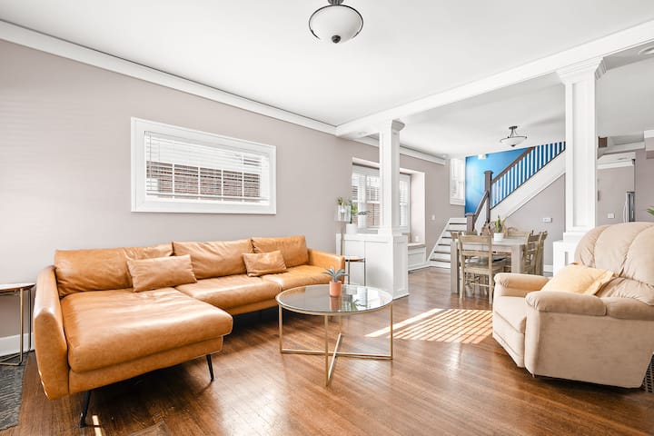 Adorable Broad Ripple Duplex! - Meridian-Kessler, IN