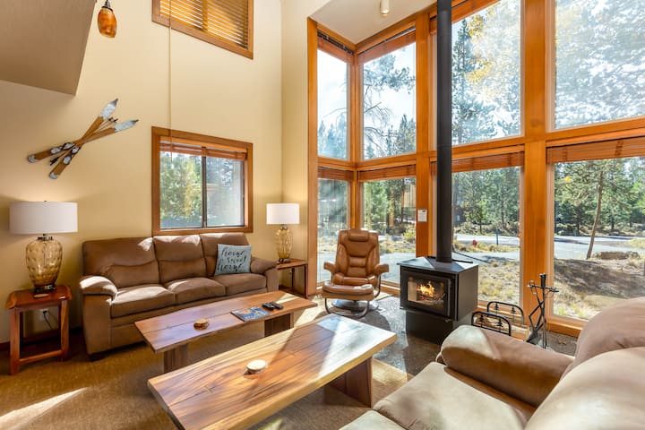 Yelr13 - Beautiful Getaway With A/c, Near The - Sunriver, OR