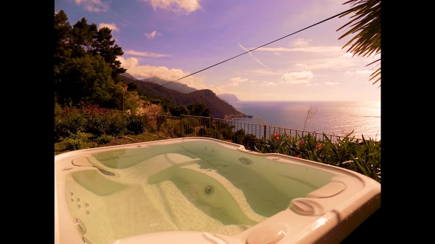 Finca Can Co, Jacuzi Pool & Amazing Sea View