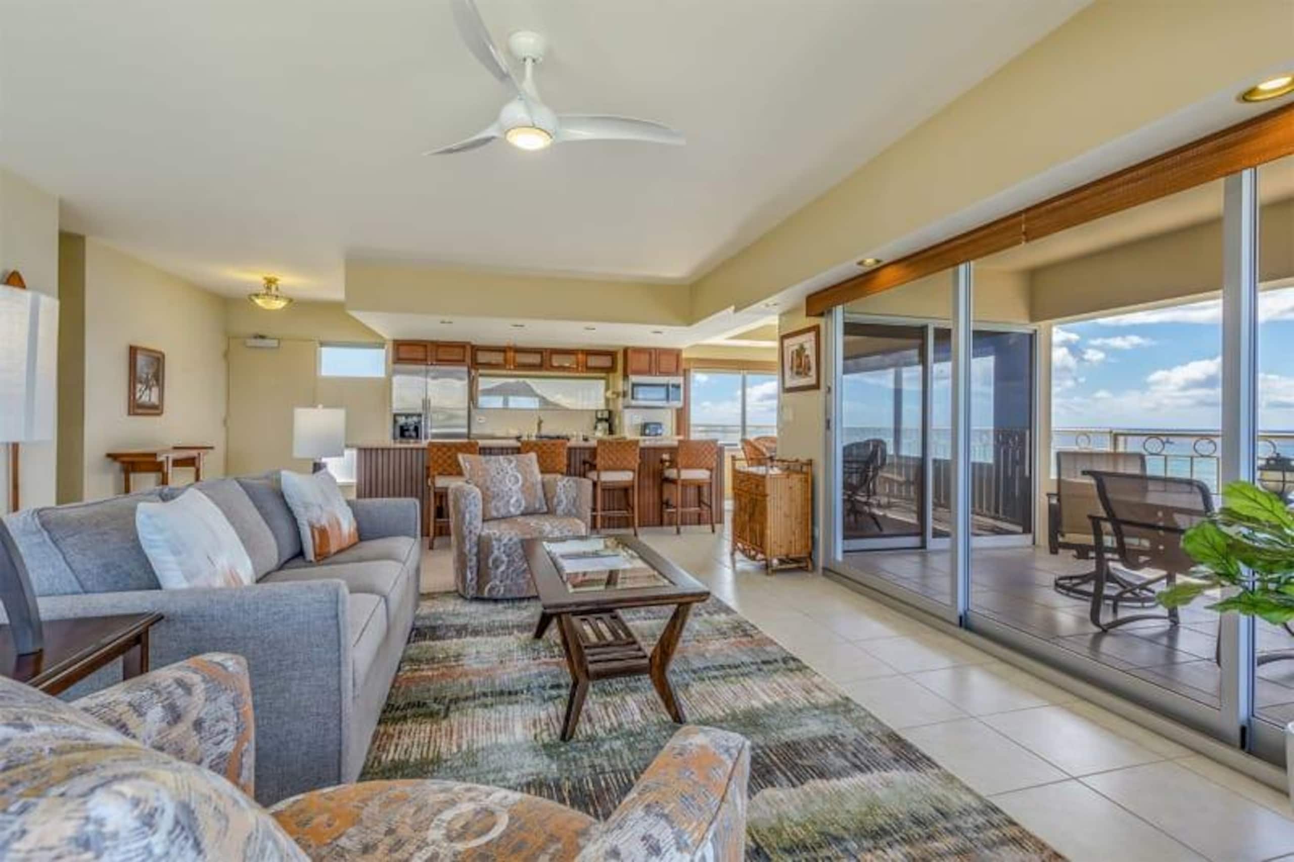 Condo in Honolulu · ★4.8 · 2 bedrooms · 3 beds · 2 shared baths - Image 37