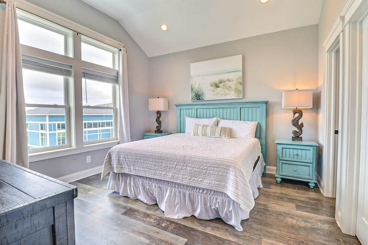 Top Level Master King Bedroom