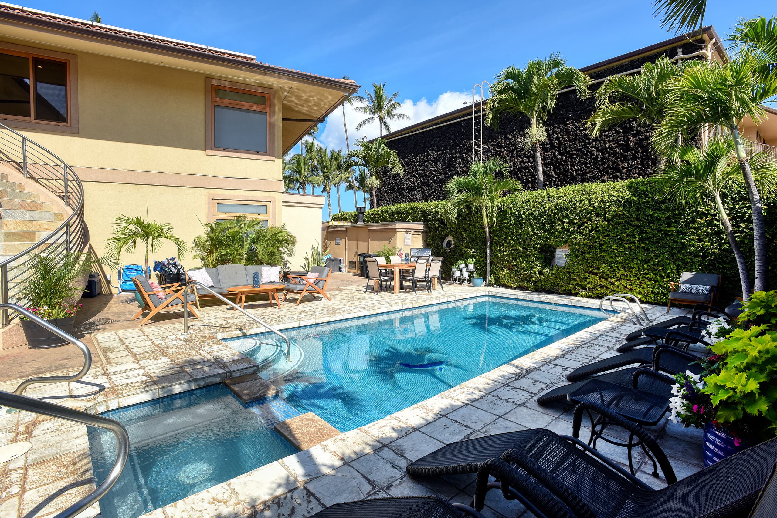 Condo in Kihei · ★4.89 · 3 bedrooms · 3 beds · 3 baths - Image 31