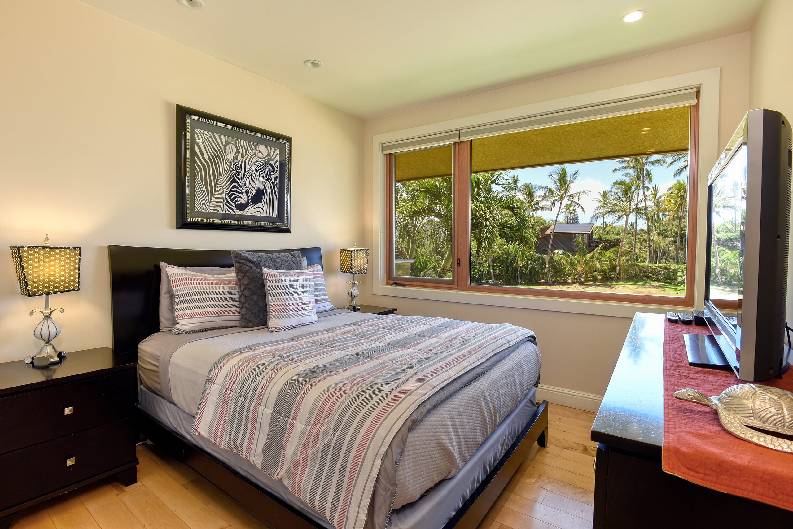 Condo in Kihei · ★4.89 · 3 bedrooms · 3 beds · 3 baths - Image 21